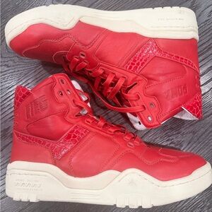pony M-110 x Ronnie Fieg (kith nyc native) size-9.5